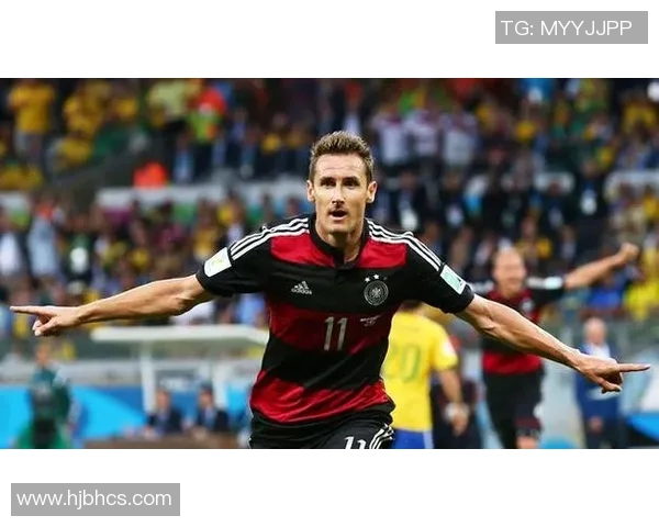 法国足球明星的辉煌历程与成就解析他们如何影响世界足球发展 法国足球明星的辉煌历程与成就解析他们如何影响世界足球发展