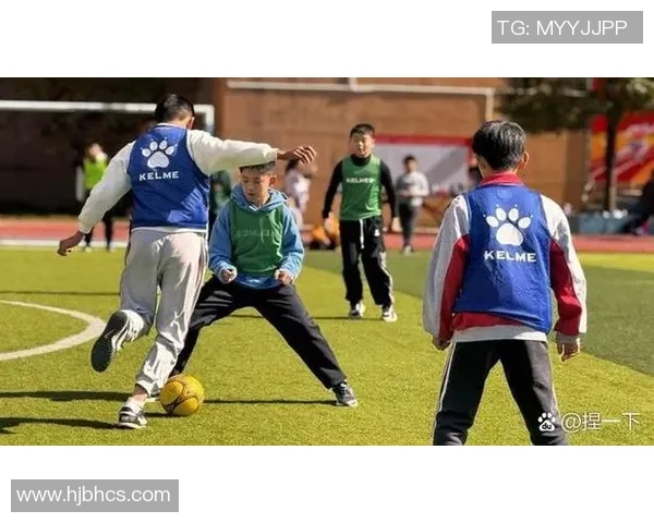 足球明星李娜的父母如何培养她走向辉煌的足球之路 足球明星李娜的父母如何培养她走向辉煌的足球之路